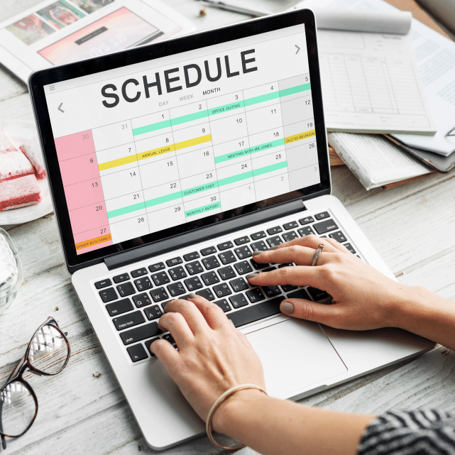 What is a 4/10 Work Schedule and How is it Useful?